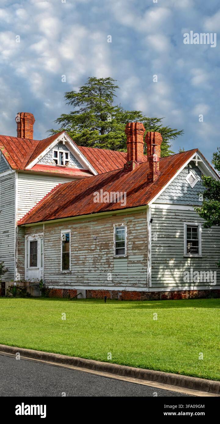Schornsteindetails eines Hauses aus den 1700er Jahren in Rocky Mount, North Carolina Stockfoto