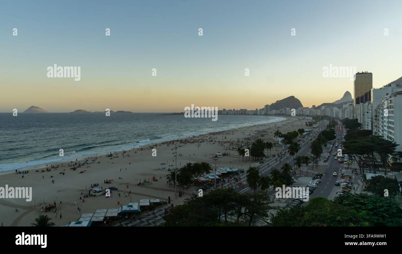 Strand von Copacabana, Rio de Janeiro, Brasilien Stockfoto