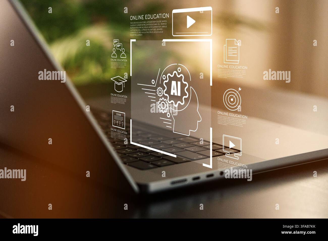 Online-Lernplattform mit KI-Funktionen, die auf einem Laptop-Bildschirm in einem Arbeitsbereich zu Hause angezeigt wird Stockfoto