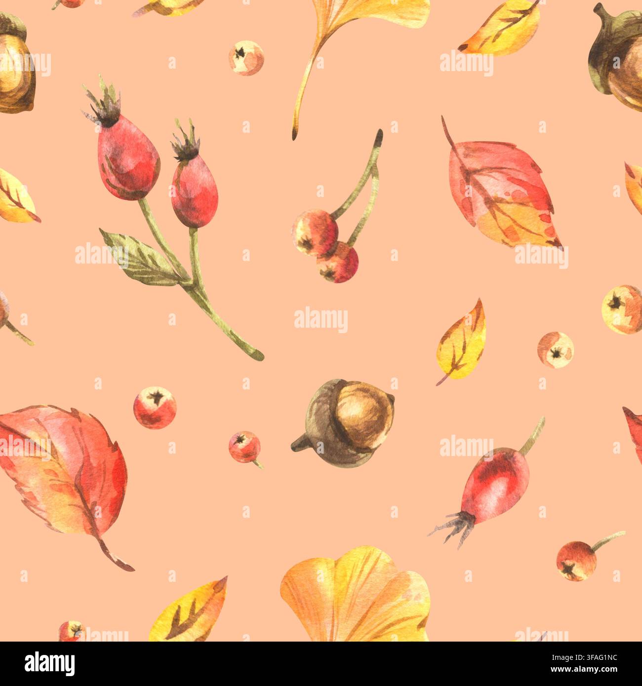 Herbstlaub mit Blättern, Hagebutten, Äpfeln und Eicheln. Handgezeichnete Aquarellillustrationen. Ein einfaches nahtloses Muster auf einem pfirsichfarbenen Hintergrund für Stockfoto