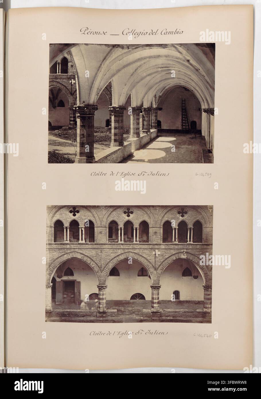 Fotografien von Klosterhöfen in Pérouse, Italien, einschließlich des Collegio del Cambio und des Cloître de l'Eglise St Julien, aus einer Bildersammlung italienischer Städte, aufgenommen zwischen 1872 und 1890. Stockfoto