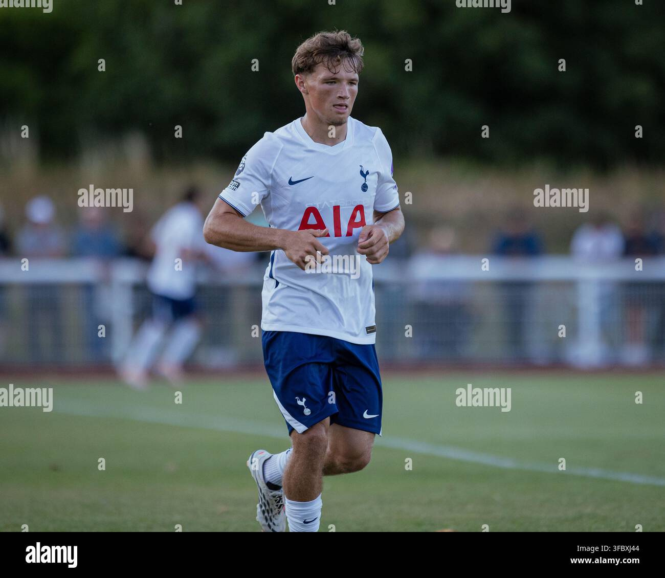 George Feeney von Tottenham Hotspur U21 während des Vorsaison-Freundschaftsspiels gegen Enfield Town im Bild. Stockfoto