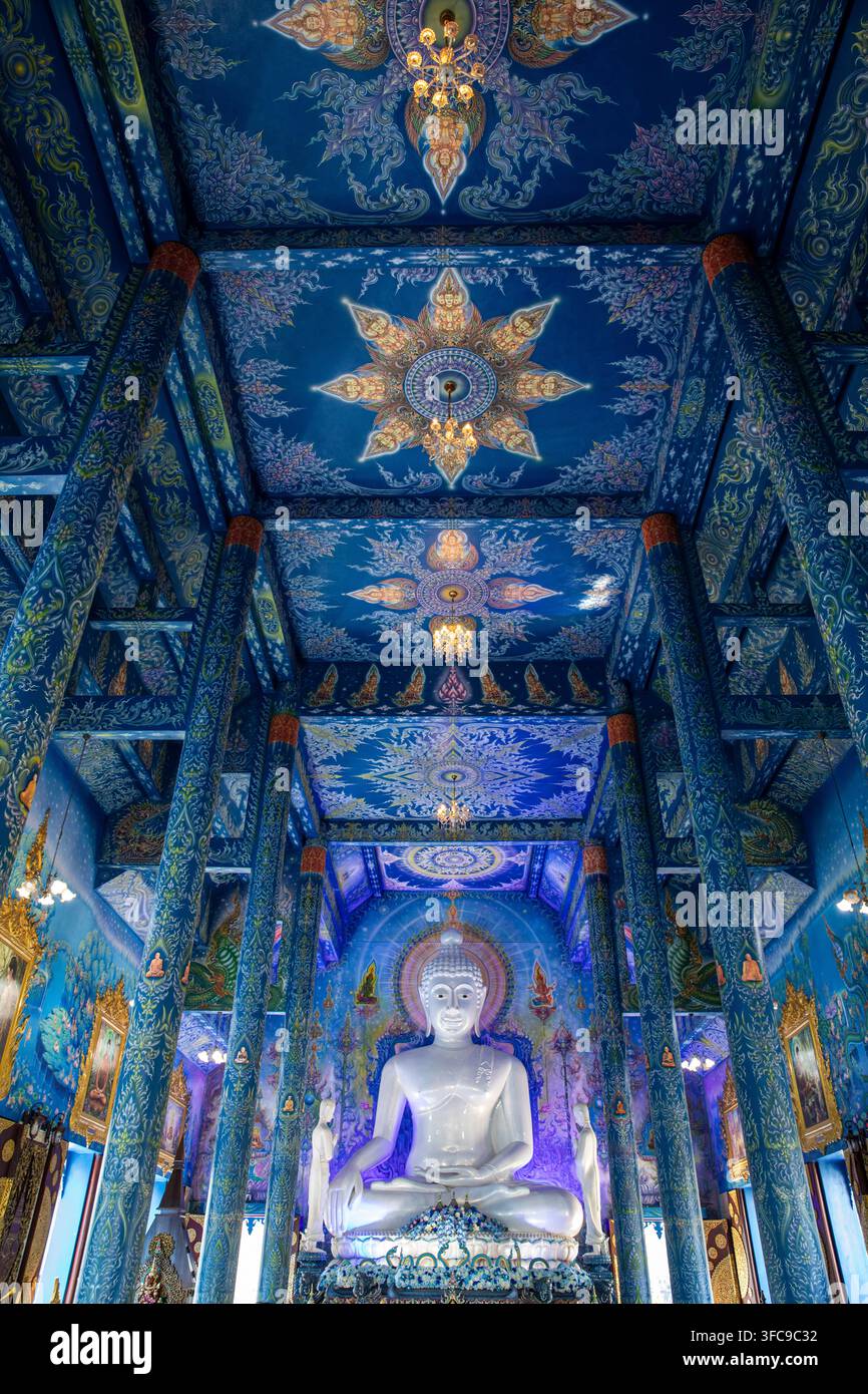 Wat Rong Suea Ten (Blauer Tempel) in Chiang Rai, Thailand Stockfoto
