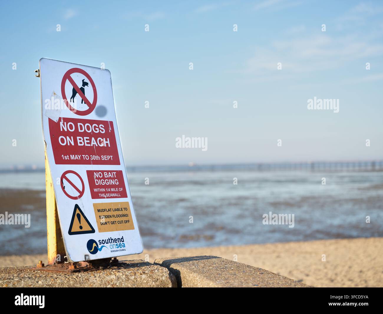 Keine Hunde am Strand, Southend-on-Sea, Essex, England. Stockfoto