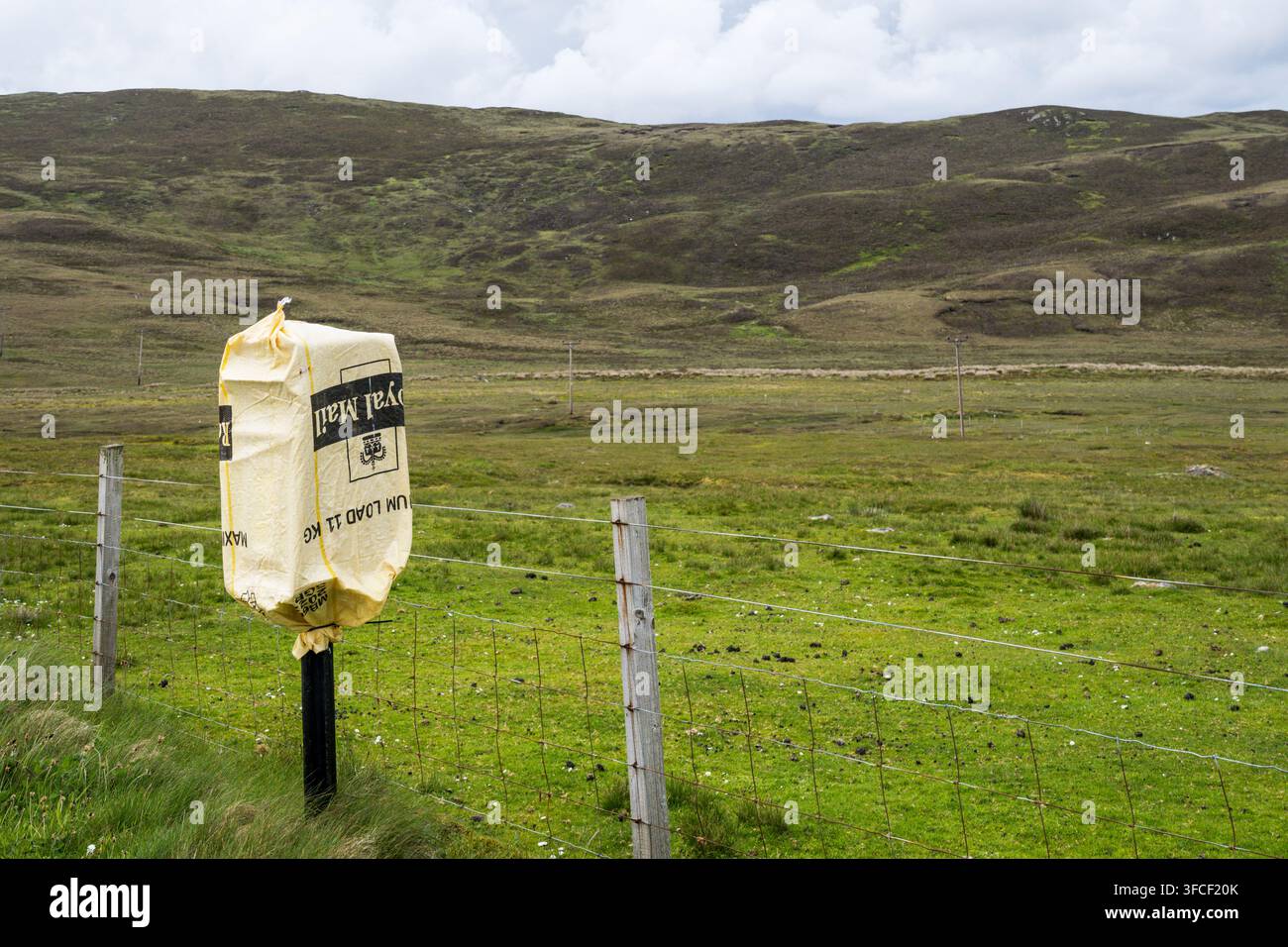Ein geschlossener Fern-Royal-Mail-Säule auf Shetland Mainland, Schottland. Stockfoto