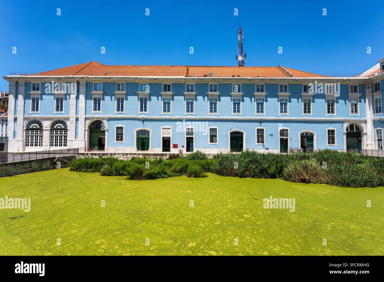 Doca da Caldeirinha, historisches Dock im Baixa-Viertel von Lissabon in Portugal, Südwesteuropa Stockfoto