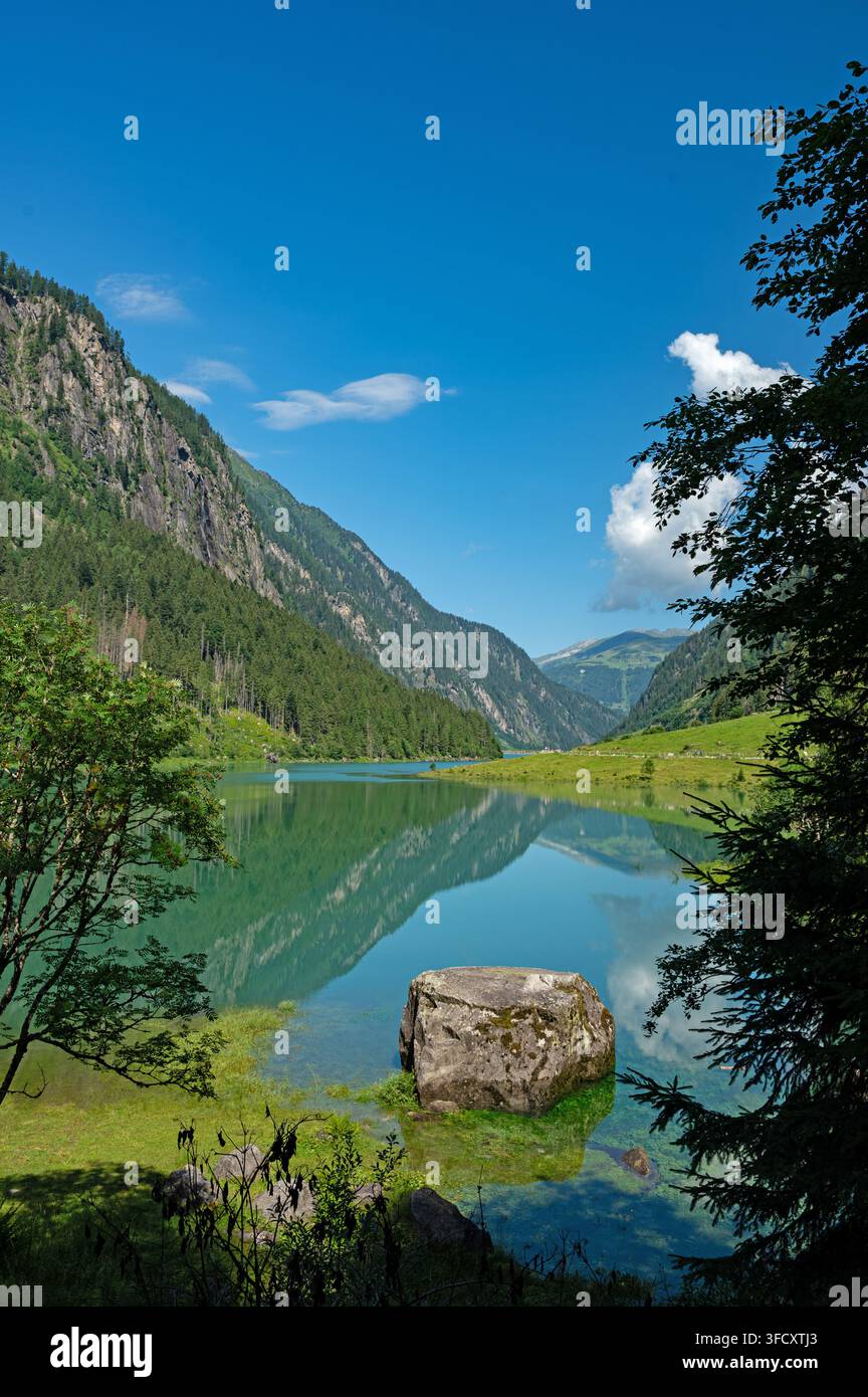 Speicher Stillup See in der Nähe von Mayrhofen in Tirol in den österreichischen Alpen Stockfoto