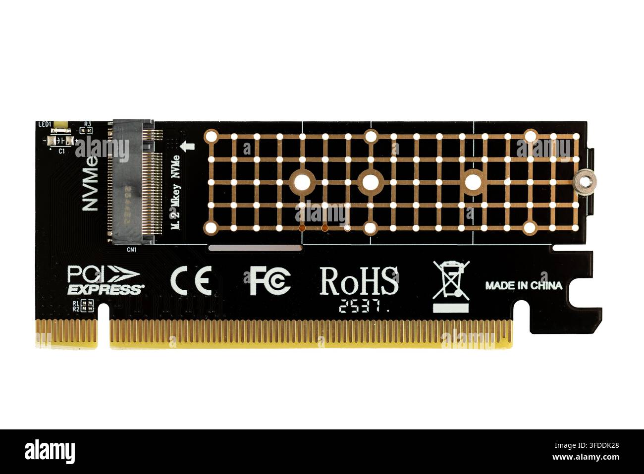 PCIe-zu-M.2-NVMe-SSD-Adapterkarte Erweiterungsplatine isoliert auf weißem Hintergrund Stockfoto