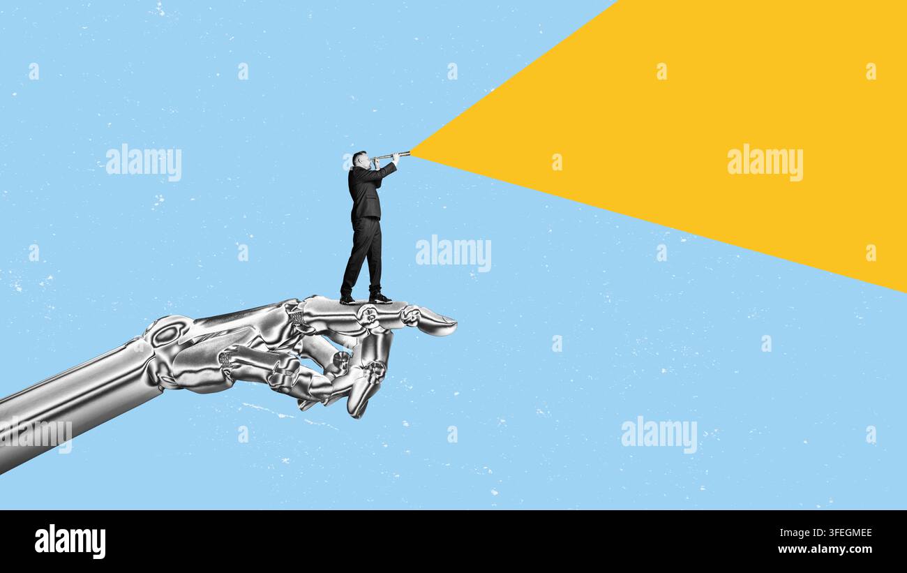 Eine Cyber-AI-Roboterhand zeigt an, wohin der Geschäftsmann mit einem Teleskop schauen sollte. Informationen mit künstlicher Intelligenz finden. Moderne Wegfindung Stockfoto