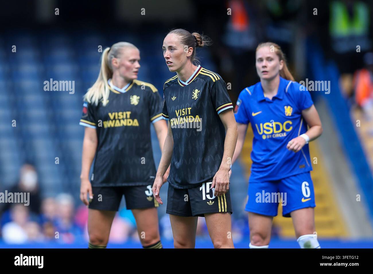 5. September 2026; Stamford Bridge, London, England: Frauenfußball der Women’s Super League, Chelsea gegen Aston Villa Frauen; Lucy Parker von Aston Villa Credit: Action Plus Sports Images/Alamy Live News Stockfoto