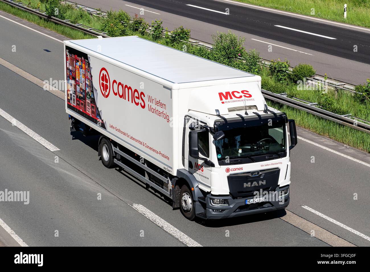 MCS Cames MAN TGM-LKW auf der Autobahn Stockfoto
