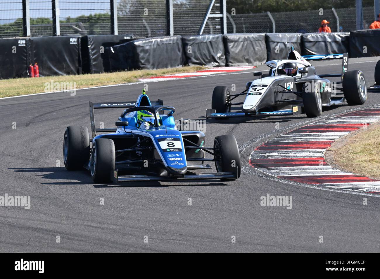 George Proudford-Naylor, Virtuosi Racing, 2026 Wera Tools F4 Britische Meisterschaft, zertifiziert von der FIA, zwei zwanzigminütige Rennen und eines von fünfundzwanzig Stockfoto
