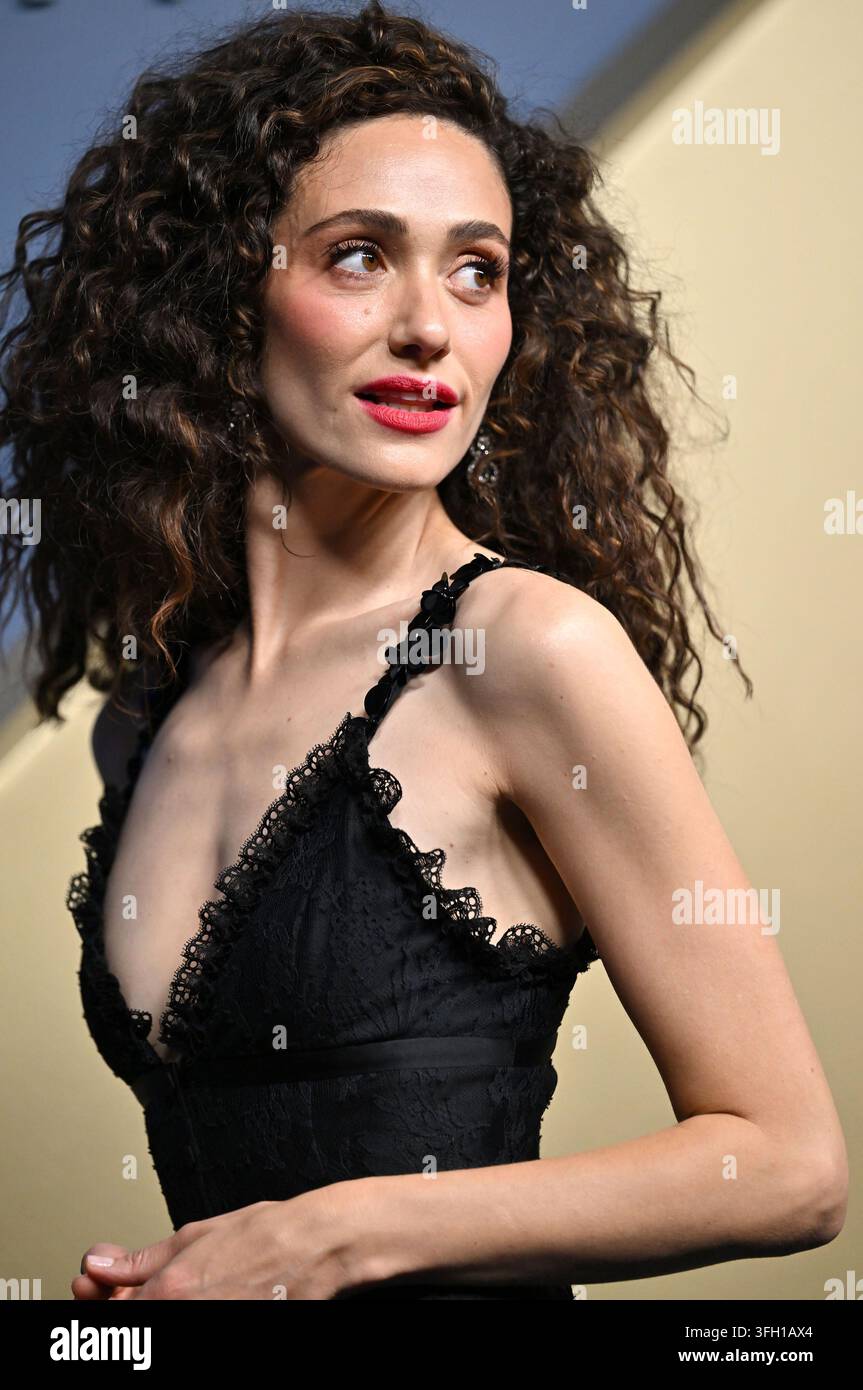 Los Angeles, Vereinigte Staaten. 14. Sep, 2026. Emmy Rossum kommt zur 78. jährlichen Primetime Emmy Awards im Peacock Theater in Los Angeles am Montag, dem 14. September 2026, an. Foto von Chris Chew/UPI Credit: UPI/Alamy Live News Stockfoto