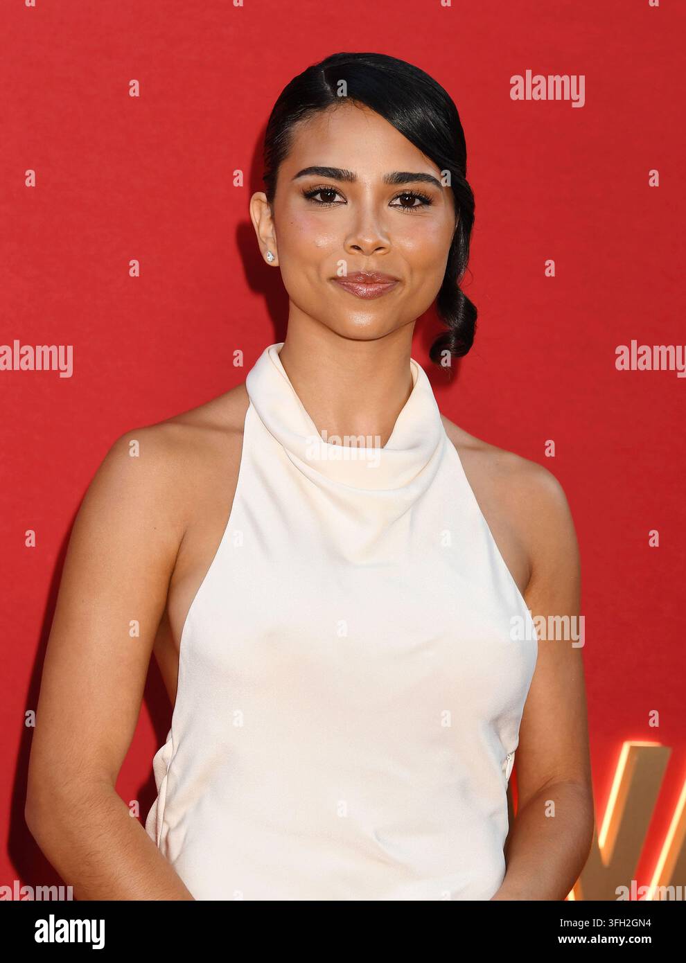 WEST HOLLYWOOD, KALIFORNIEN - 13. SEPTEMBER: Laetitia Hollard nimmt an der 78. PrimeTime Emmy Awards Nominees Celebration der Warner Bros. Television Group teil Stockfoto