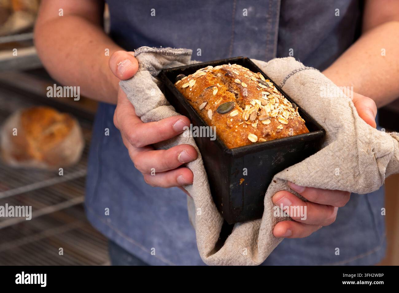 Créquy (Nordfrankreich): La Boulange Bäckerei. Handwerkliche Bio-Brotproduktion Stockfoto