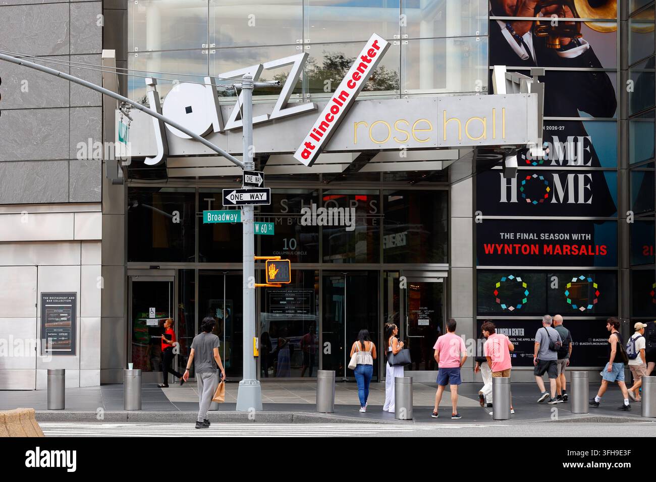 Jazz im Lincoln Center Rose Hall, Rose Theater, New York, NYC Live-Musikort an den Shops am Columbus Circle im Deutsche Bank Center. Stockfoto