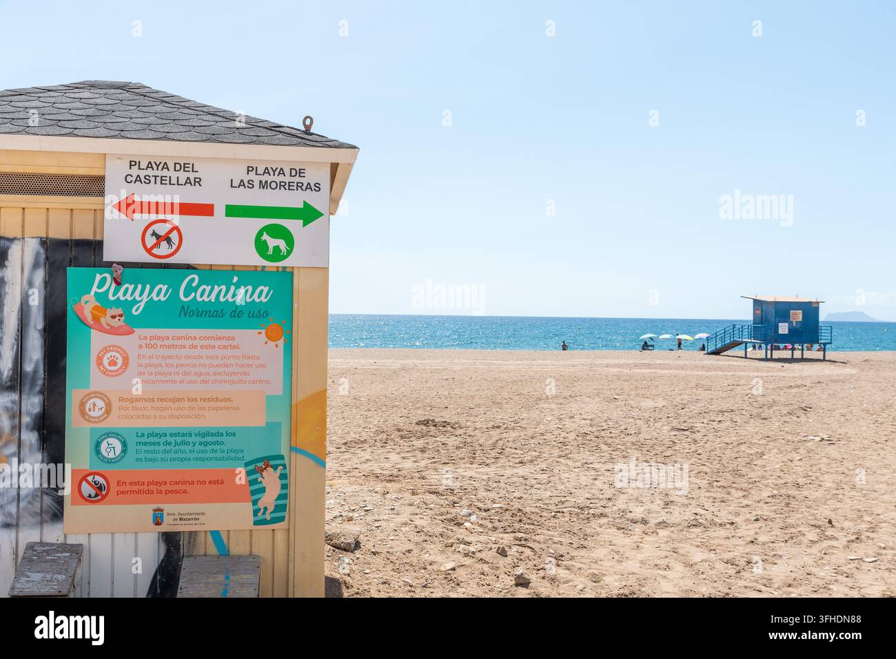 Playa Canina Strand in Puerto de Mazarron, Murcia, Costa Calida, Spanien, EU. Hundefreundlicher Strand Stockfoto