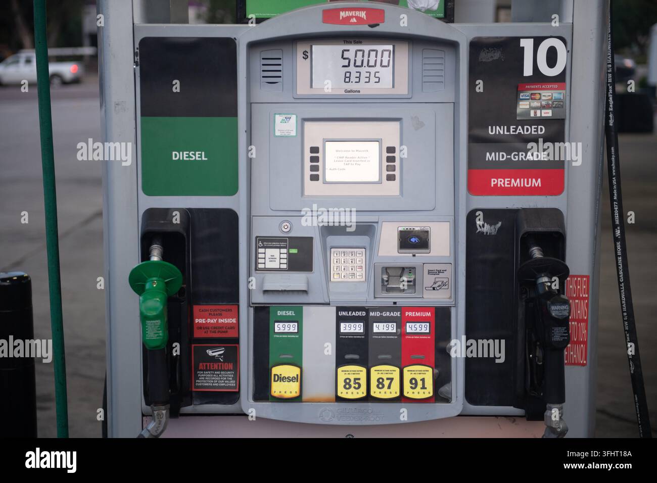 Hohe Benzin- und Dieselpreise in Colorado Springs, Colorado. 16. September 2026 Stockfoto