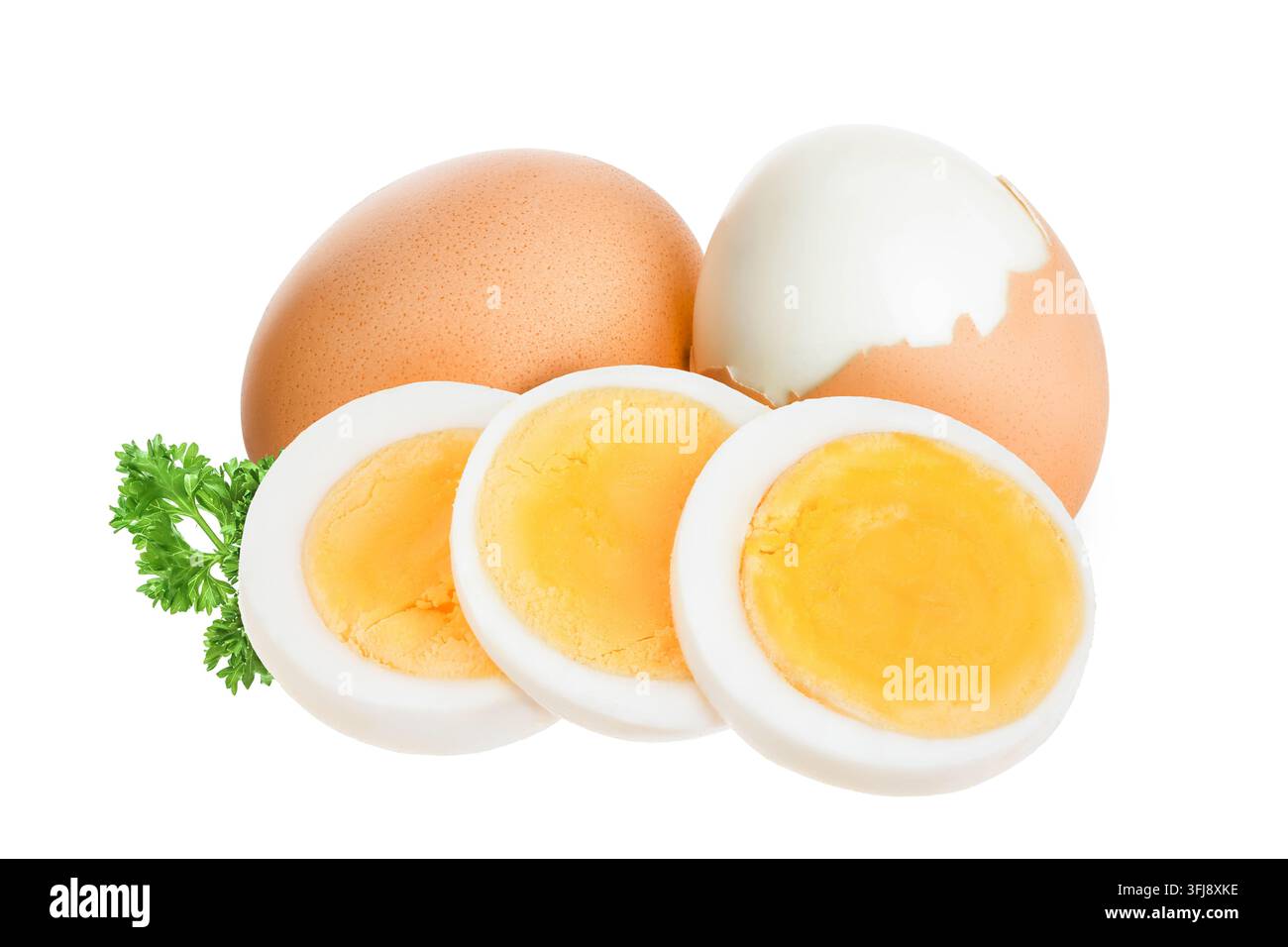 Gekochtes Ei und die andere Hälfte auf weißem Hintergrund Stockfoto