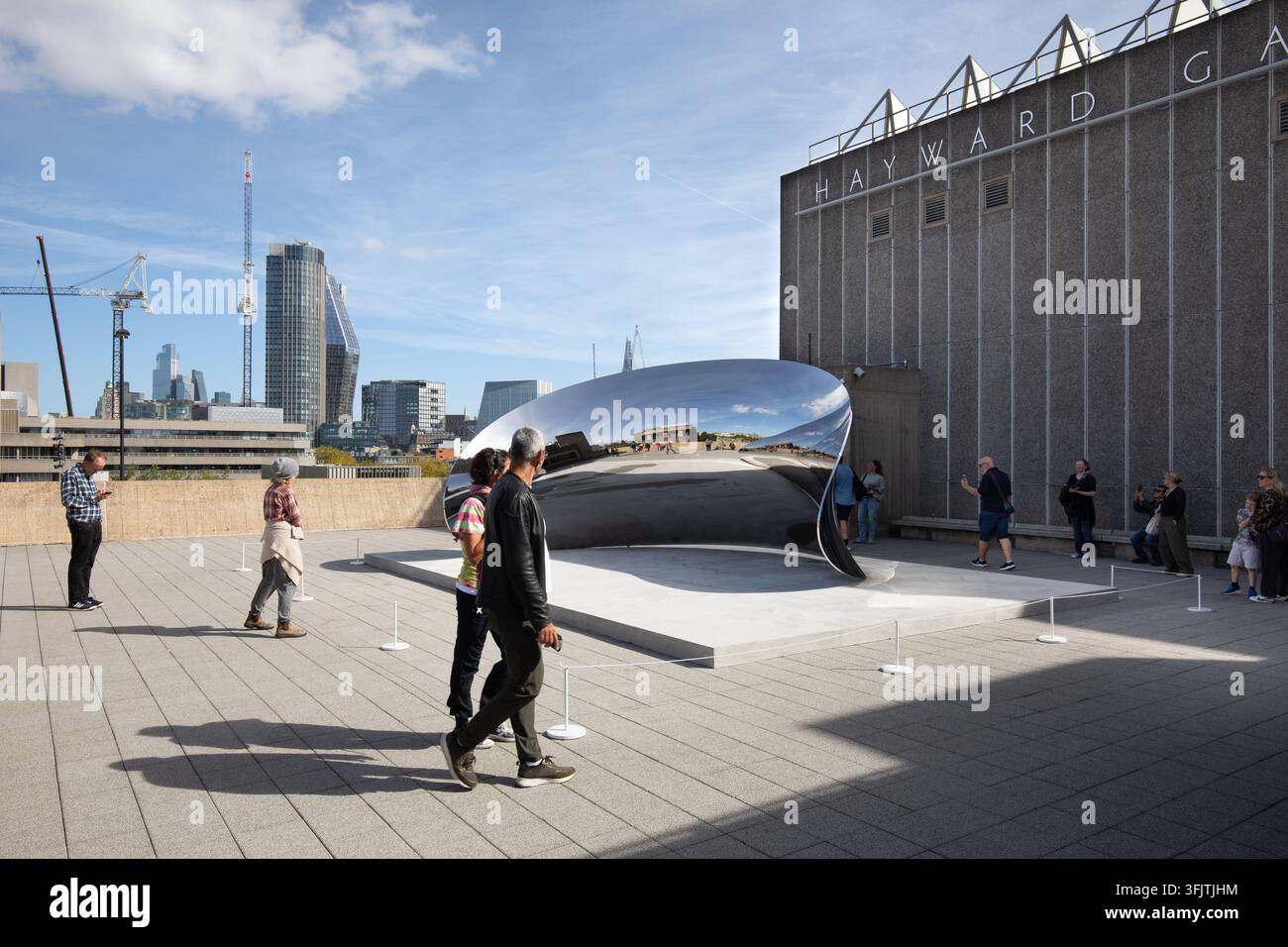 Anish-Kapoor-Ausstellung in der Hayward Gallery Stockfoto