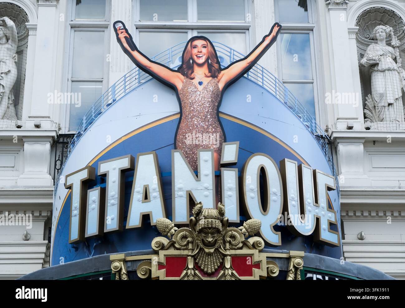 London, UK. 22. September 2026. Die Nostalgie-Industrie: Titanique: Eine Jukebox-Stil-Musicalkomödie mit dem Backkatalog von Céline Dion und der Geschichte des Titanic-Films von 1997.  Credit: Matthew Chattle/Alamy Live News Stockfoto