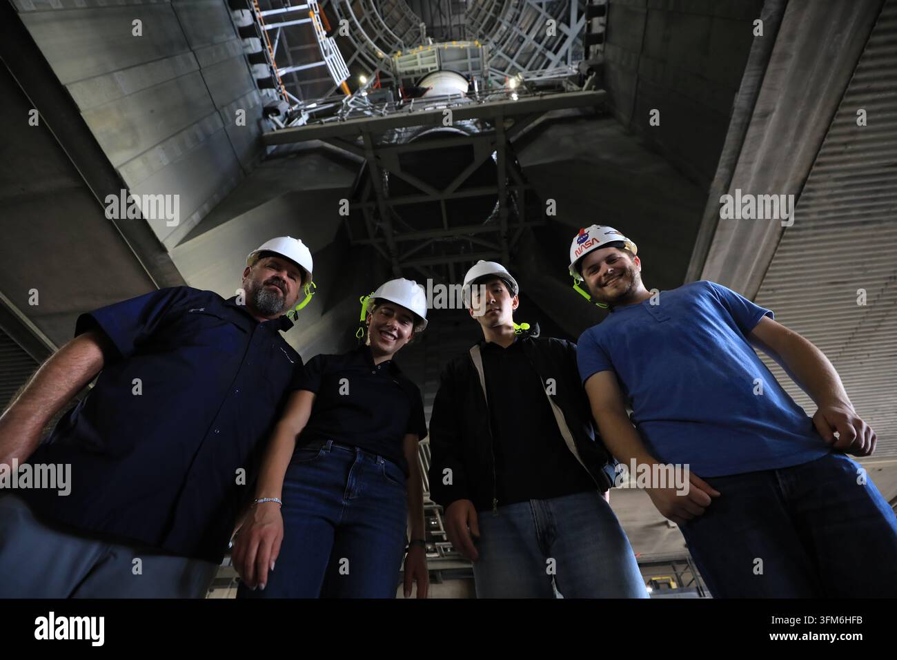 Artemis III Booster-Stapelung – LH-Heckmontage, 9. Juli 2026 Stockfoto