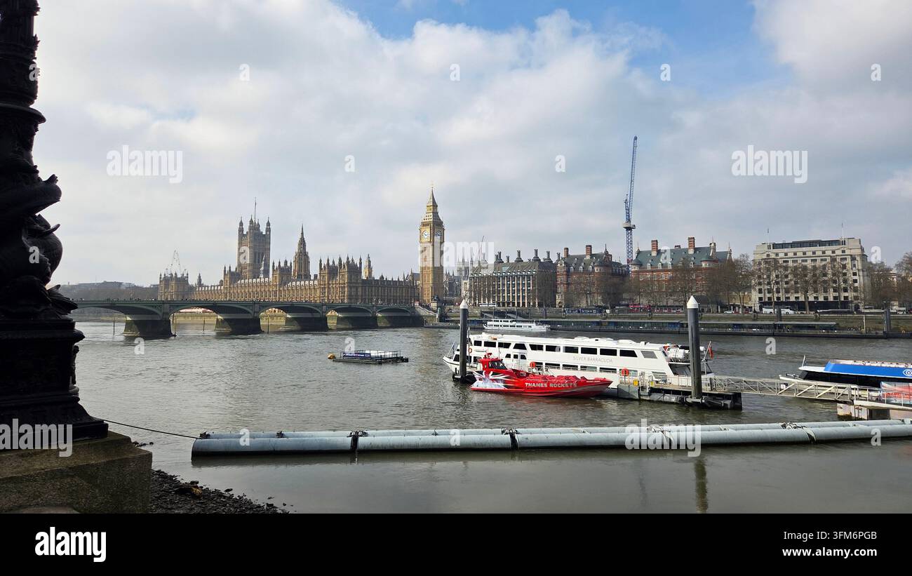 Themse - Smartphone-aufgenommenes Stockfoto