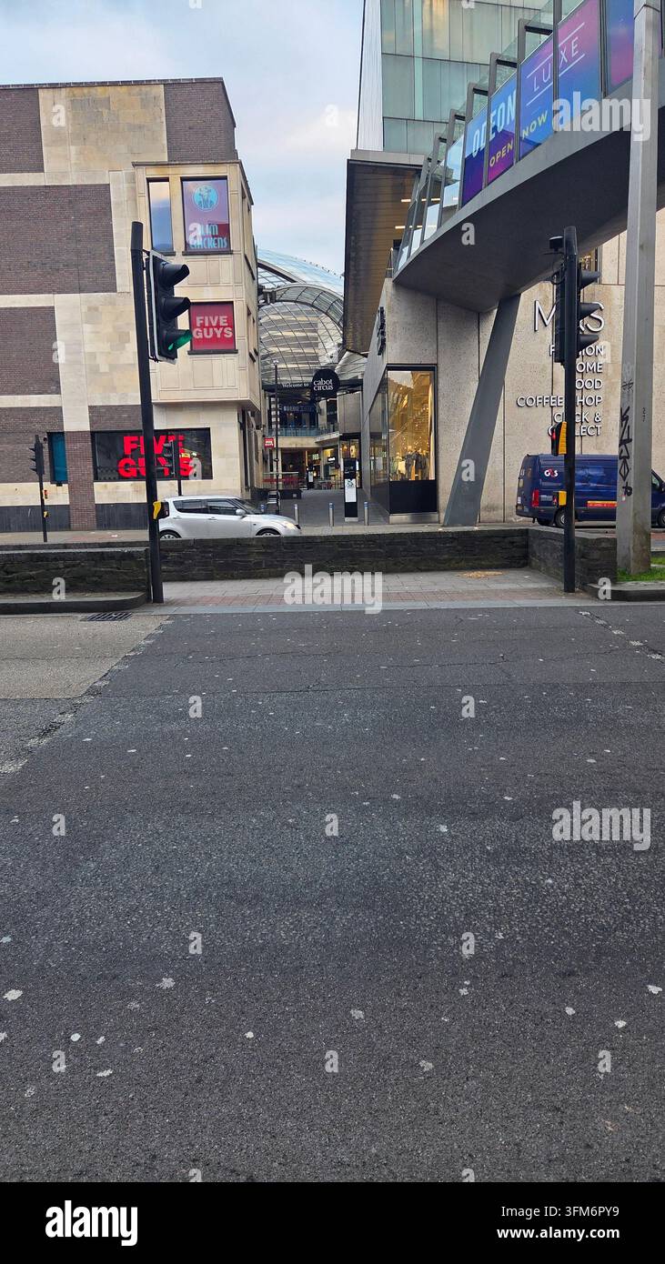 Cabot Circus, Bristol, 2026 - Smartphone-aufgenommenes Stockfoto