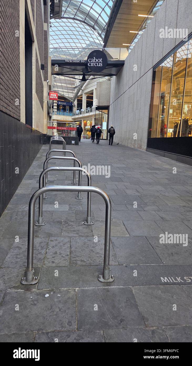 Cabot Circus, Bristol, 2026 - Smartphone-aufgenommenes Stockfoto