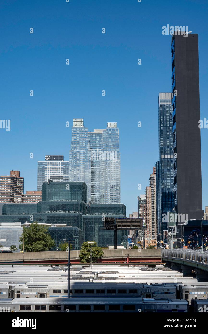 John D. Caemmerer West Side Yard neben dem Javits Convention Center, NYC, USA, 2026 Stockfoto