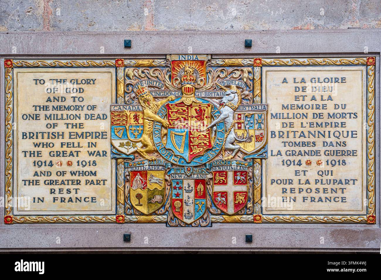 Frankreich, Aisne, Soissons, Kathedrale Saint-Gervais-et-Saint-Protais, Gedenktafel für die Soldaten des Britischen Empires, die während des Großen Krieges gefallen sind Stockfoto
