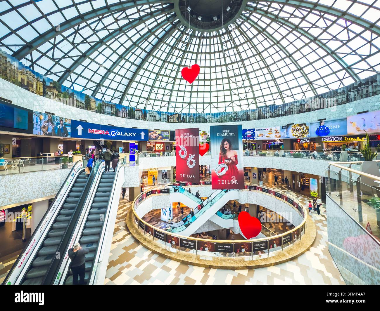 Europa, Rumänien, Bukarest. Bucharest Mall Stockfoto