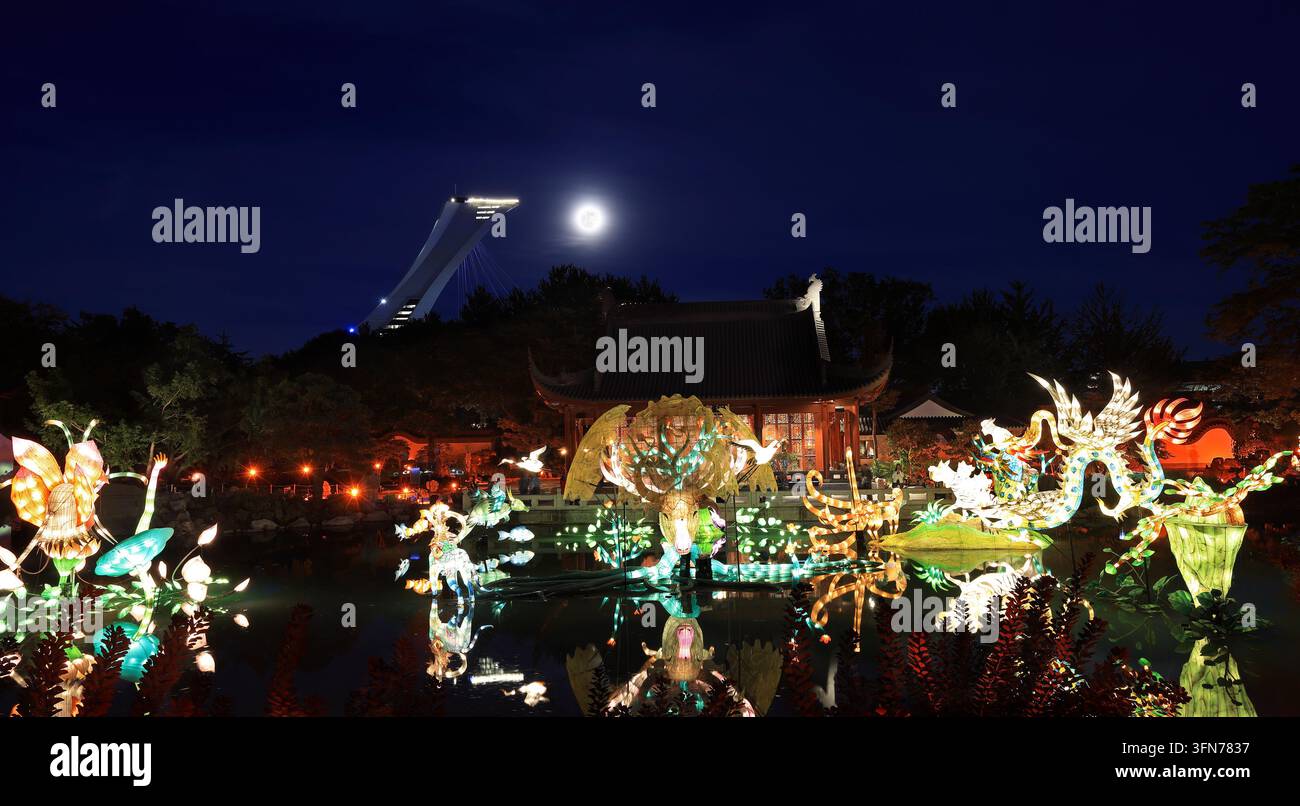 Zeigt das Thema Shan Hai Jing, ein vom chinesischen Mythos inspiriertes Lichtlaternenfest vom 3. September bis November 2026 im Botanischen Garten. Stockfoto