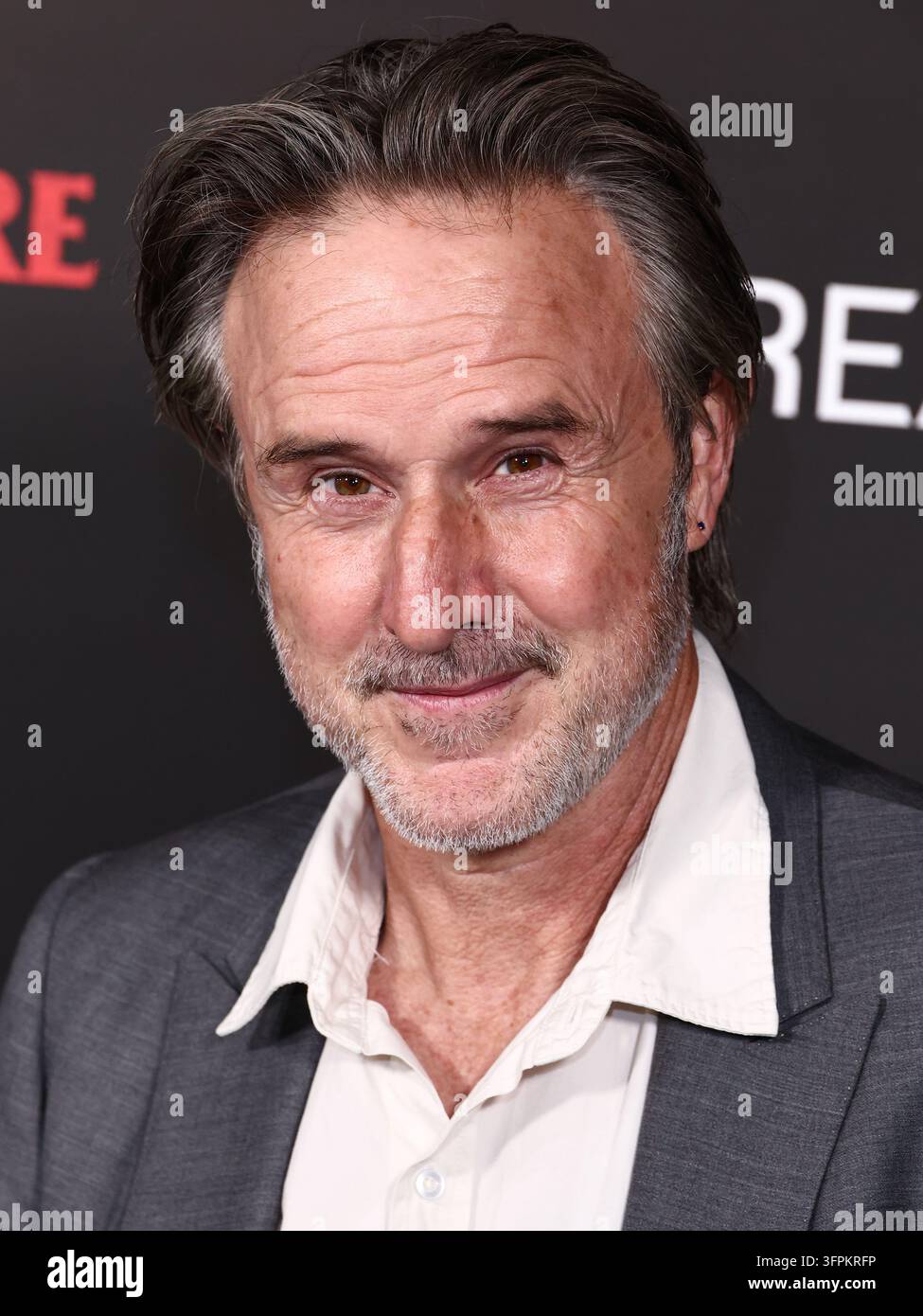 Hollywood, Vereinigte Staaten. 07. Oktober 2026. HOLLYWOOD, LOS ANGELES, KALIFORNIEN, USA - 6. OKTOBER: David Arquette kommt zur 26. jährlichen Screamfest Horror Film Festival - Eröffnungsabend - Weltpremiere von Jeremy Weiss' "The Night Driver" im TCL Chinese 6-Kino bei Ovation Hollywood am 6. Oktober 2026 in Hollywood, Los Angeles, Kalifornien, Vereinigte Staaten. (Foto von Xavier Collin/Image Press Agency) Bildnachweis: Image Press Agency/Alamy Live News Stockfoto