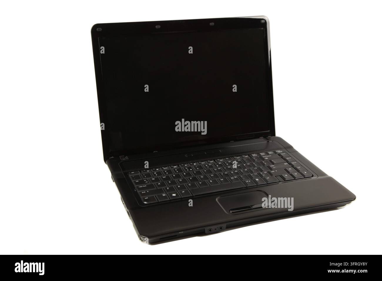 Schwarzer Laptop isoliert auf weißem Hintergrund Stockfoto