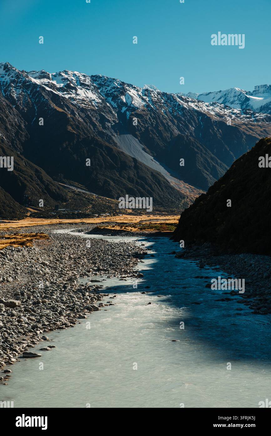 Felsiges Flussbett im Hooker Valley, Aoraki/Mount Cook Nationalpark, Neuseeland Stockfoto