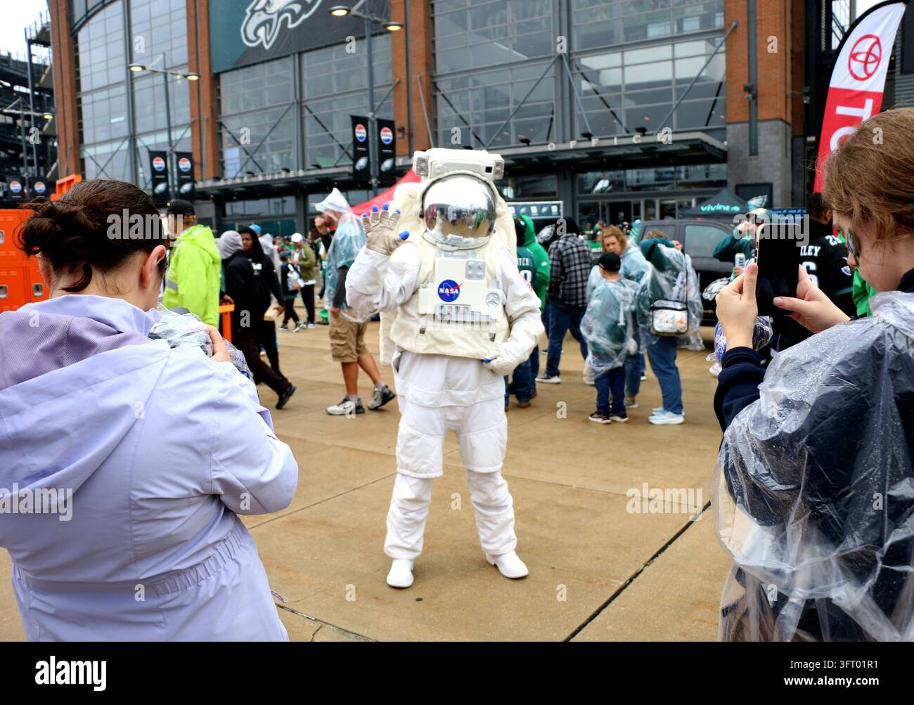 NASAs Inspirationstour im Lincoln Financial Field, Philadelphia, Pennsylvania, 4. Oktober 2026 Stockfoto