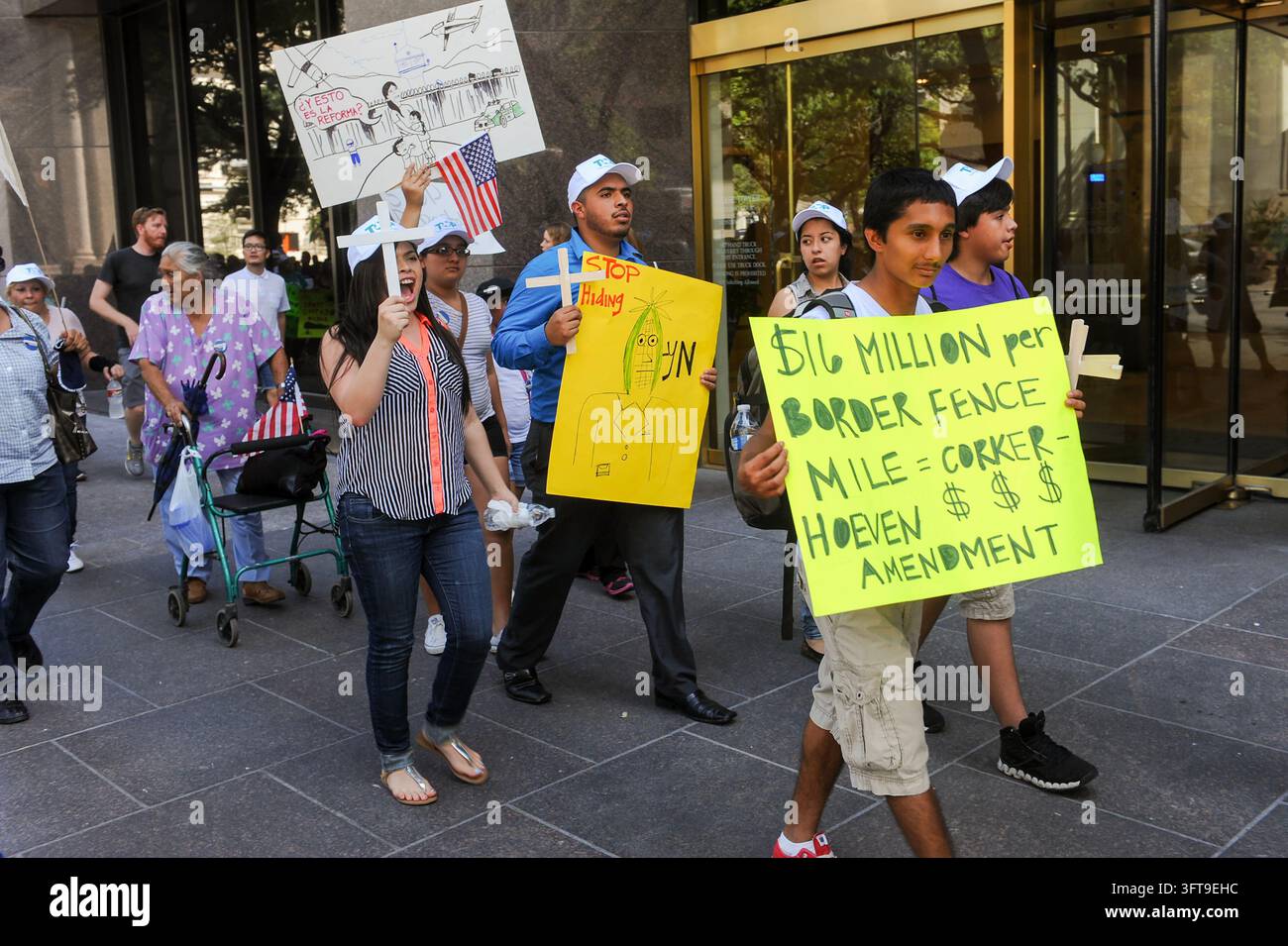 Protest des Immigration Reform Caravan, Austin, Texas, 27. Juni 2013. (Foto von John Anderson/The Austin Chronicle) Stockfoto