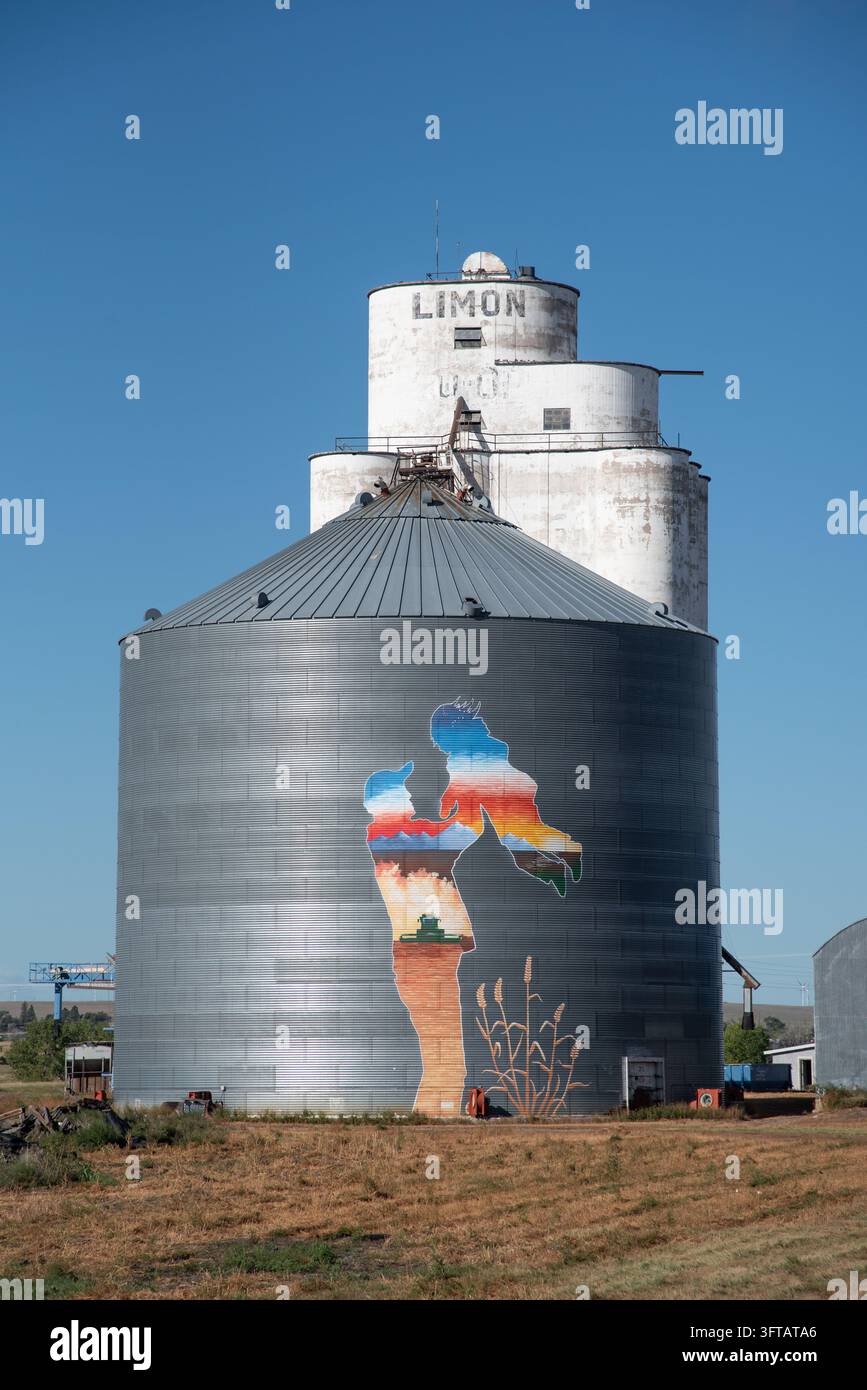 Wandgemälde auf einem Getreidespeicher in Limon, Colorado, USA Stockfoto