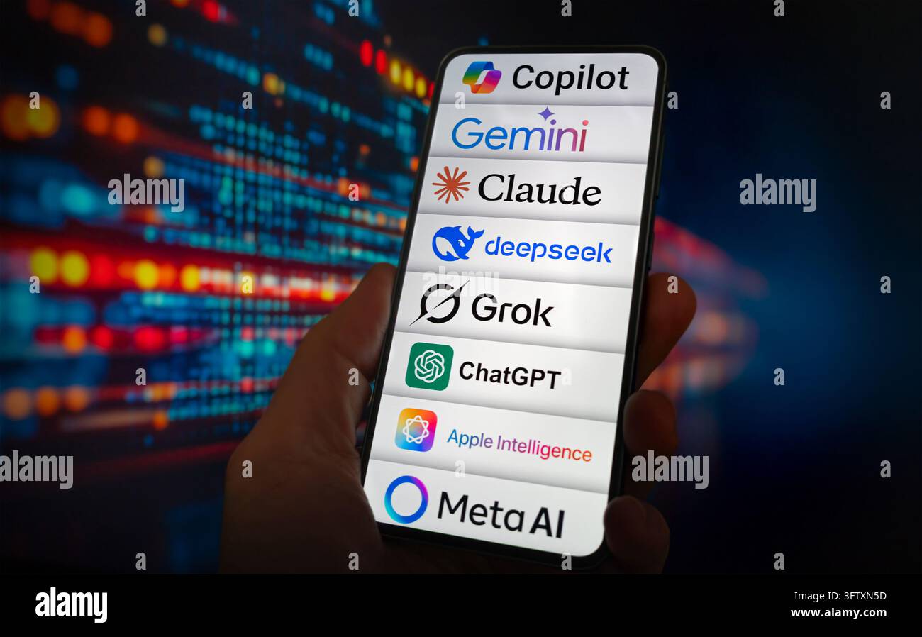 KI-Werkzeuge wie Copilot Gemini und Claude Stockfoto