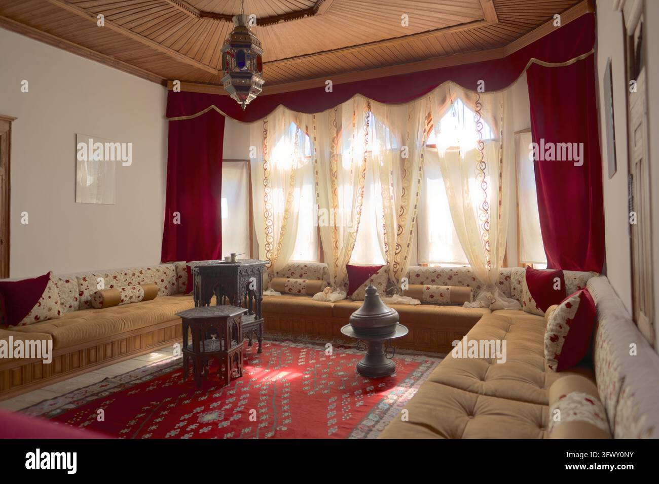 Interieur des Muslibegovic-Hauses in Mostar, bosnisches Nationaldenkmal Stockfoto