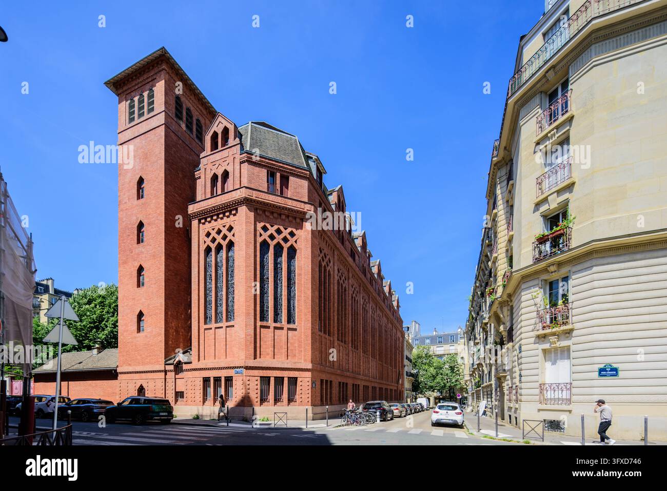 Paris, Couvent Saint-François (Franziskanerkloster) Rue Marie-Rose, V.Blavette, J.Hulot, P.Gelis 1934-1938 // Paris, Couvent Saint-François, Rue Marie Stockfoto