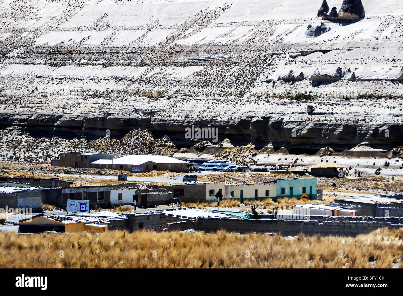 Vulkanascheablagerungen an der Raststätte Patahuasi, zwischen Arequipa und Chivay. Stockfoto