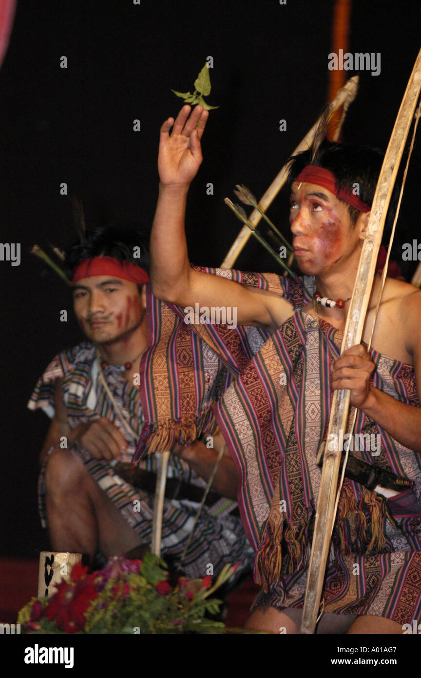 Traditionellen nepalesischen Tanz während Namchi Kulturfestival Sikkim, Indien Stockfoto