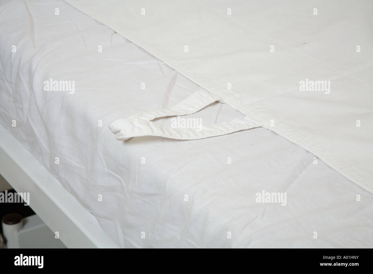 Classic British Krankenhaus Bettwasche Slidy Ziehpaletten Stockfotografie Alamy