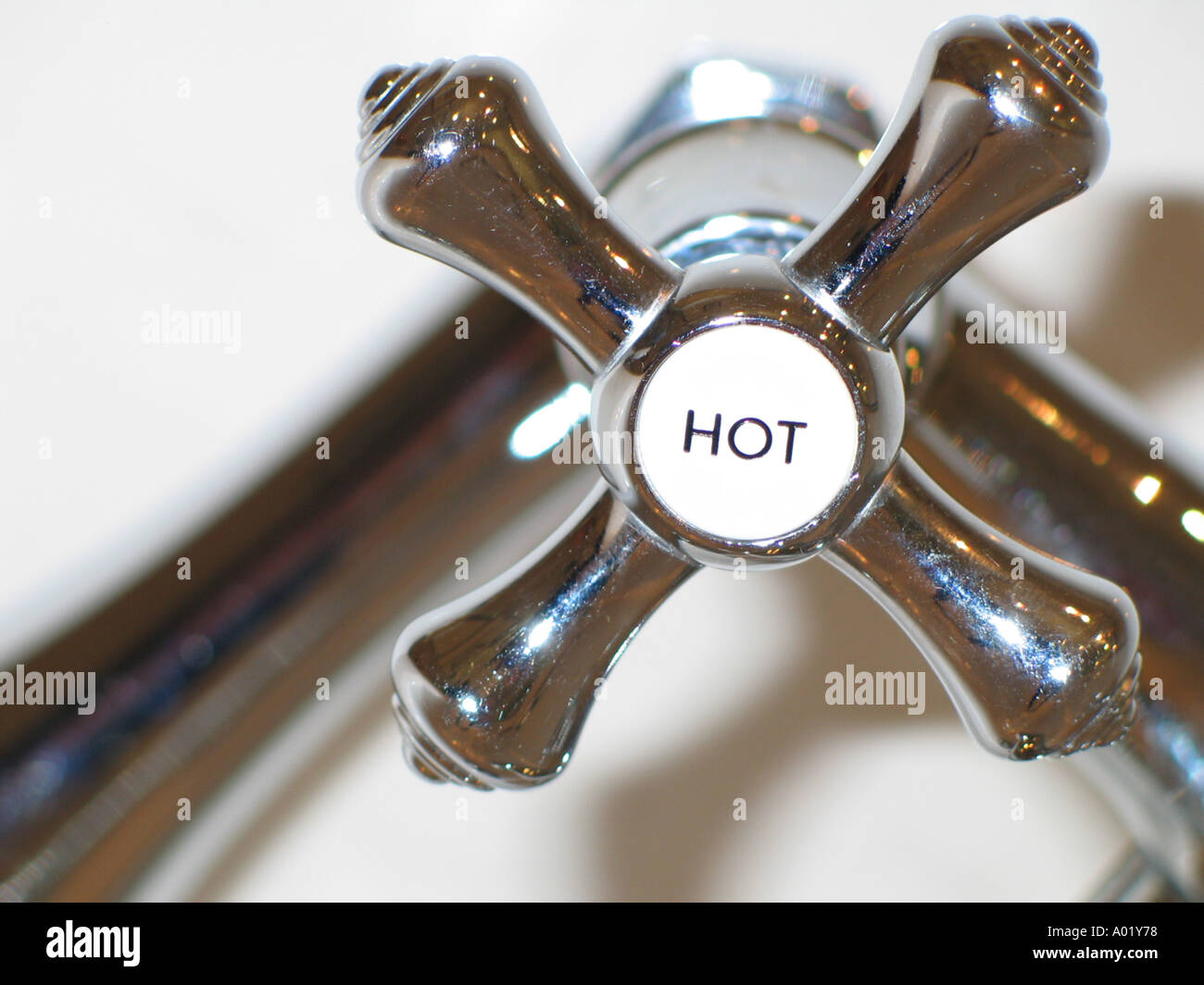 EIN BAD HOT TAP BILD VON JOHN ROBERTSON Stockfoto