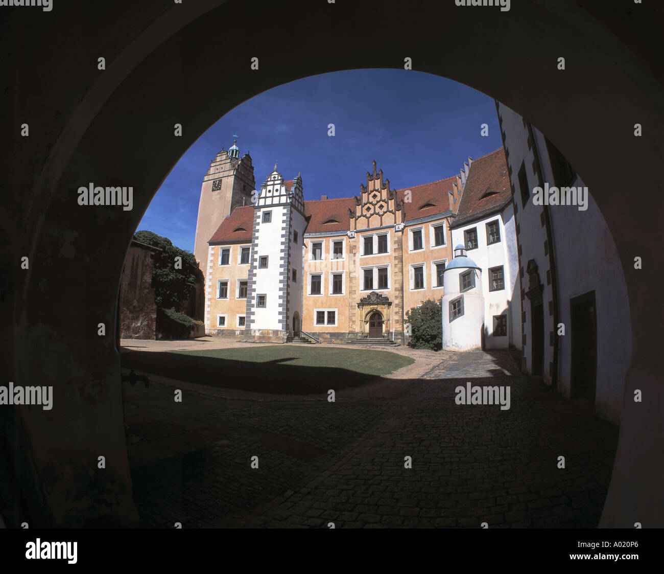 Renaissanceschloss Und Schlosshof in Strehla, Elbe, Sachsen Stockfoto