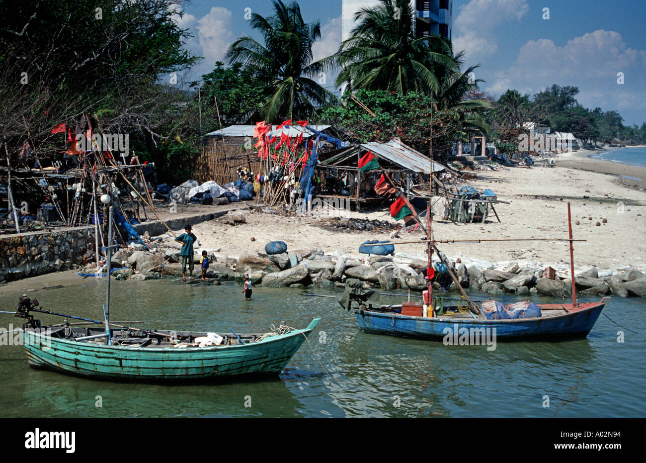 Hua Hin, Thailand: Thai Fischer, Reinigung, waschen und Stapeln