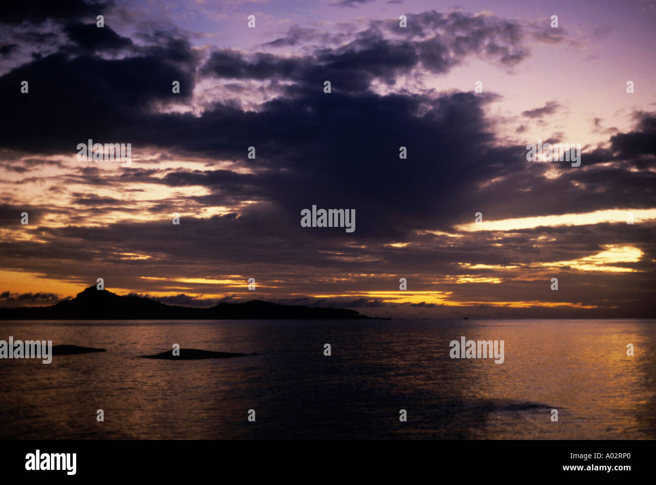 Thailand Koh Samui Insel Sonnenuntergang über dem Ozean Stockfoto