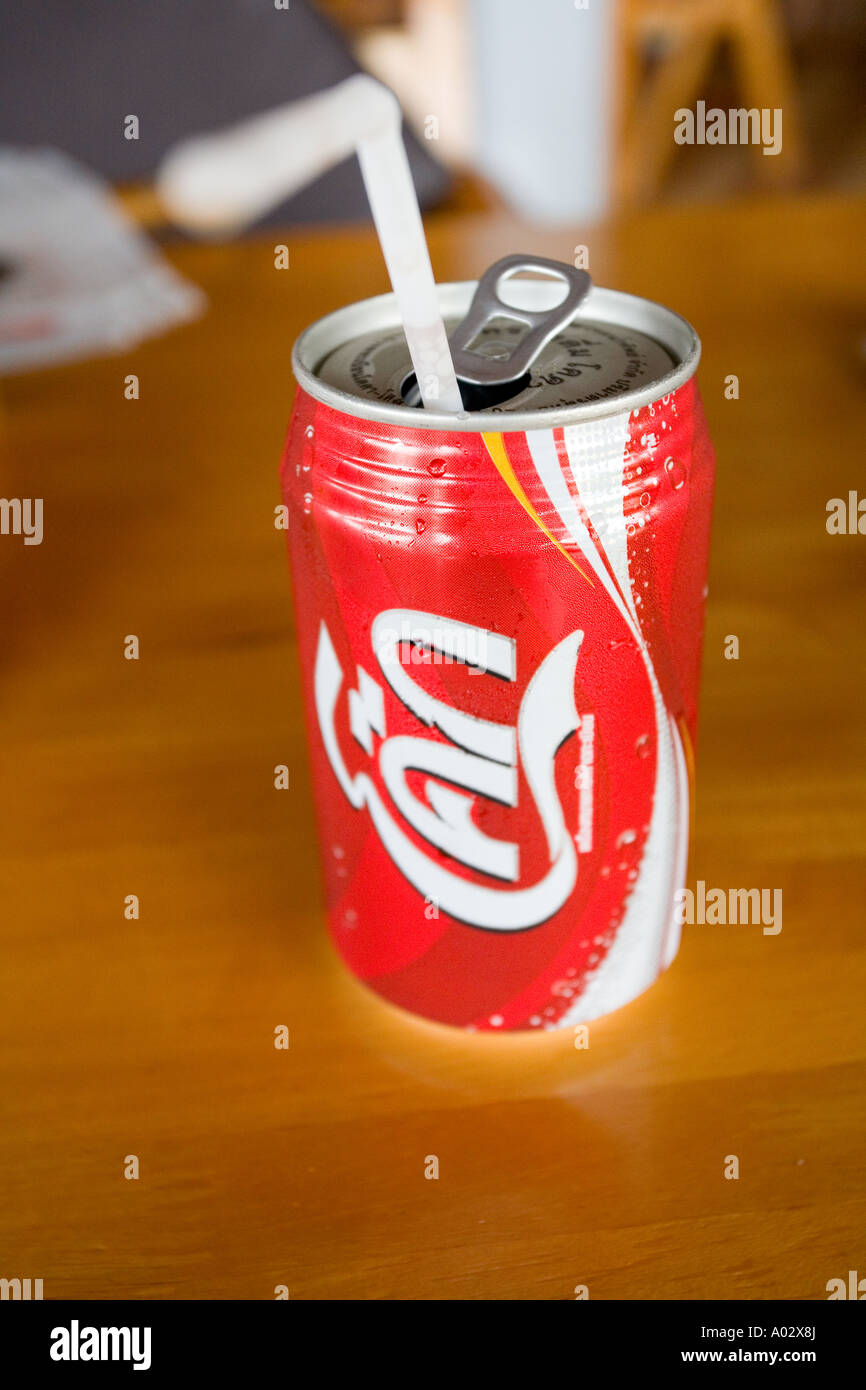 Eine Dose Thai Coca-Cola, Ko Phangan, Thailand. Stockfoto